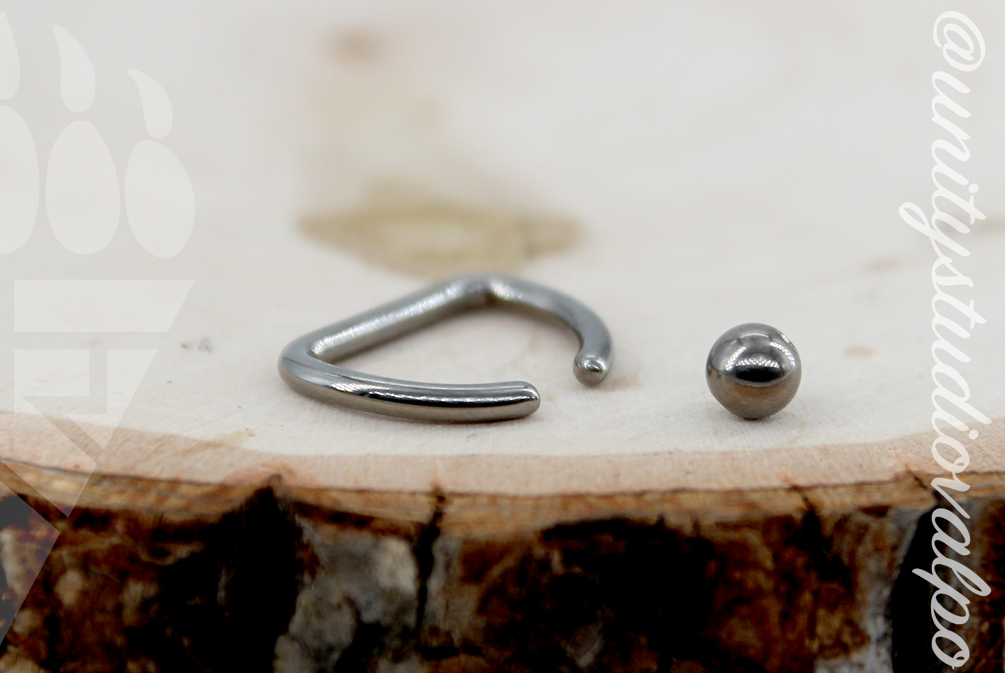 Amazon.com: 2 Pcs D-Rings with Closing Screw Shackle Horseshoe U Shape Key  Ring for DIY Craft Purse Keychain Making, Silver